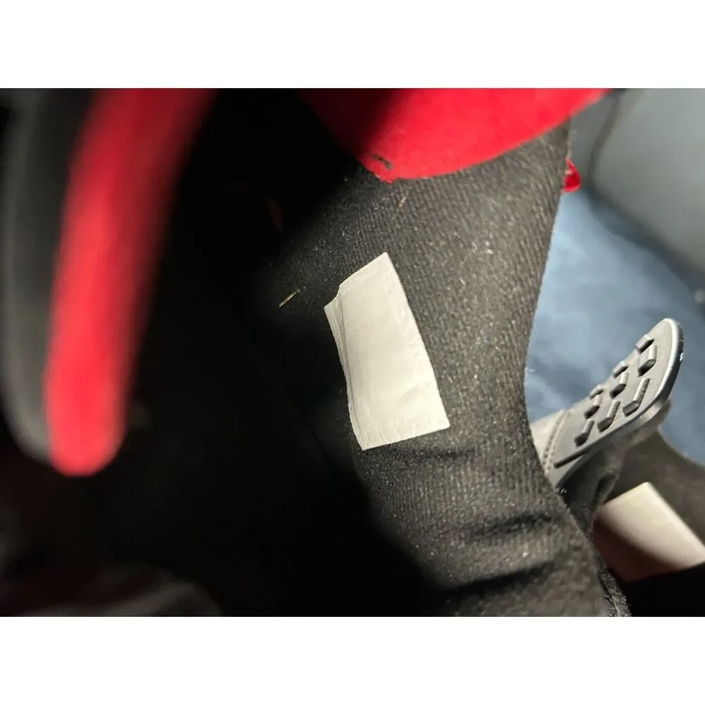 Jordan 4 Red Thunder